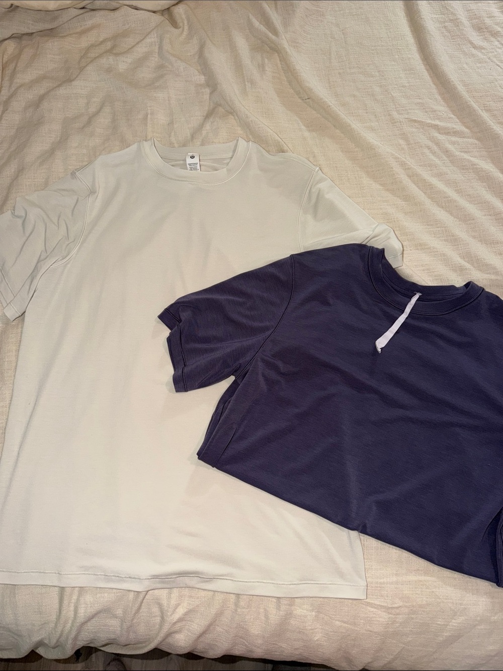 Lululemon tees